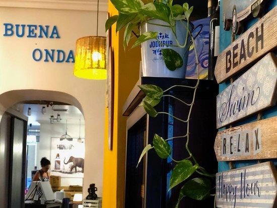 Buena Onda Craft Beer